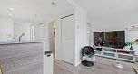 1006 939 Expo Boulevard