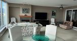 1305 120 Milross Avenue