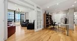 1602 738 Broughton Street
