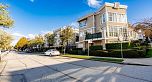 310 678 W 7th Avenue