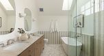 2 15 W 20th Avenue