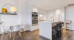 608 2435 Kingsway