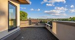 2 364 E 23rd Avenue