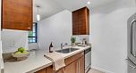 313 1010 Howe Street