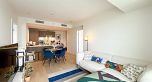 1112 2220 Kingsway