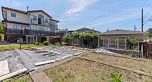 2411 E 39th Avenue