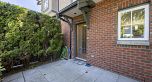 6139 Oak Street