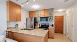 1405 909 Mainland Street