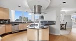 8 1350 W 14th Avenue