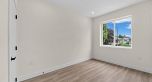 4 5779 Clarendon Street