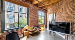 321 55 E Cordova Street