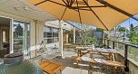 212 4338 Commercial Street