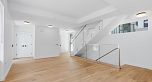 6833 Cambie Street