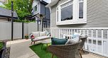 1528 E Pender Street
