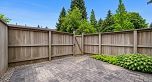 5 3550 E 49th Avenue