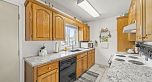 5 3550 E 49th Avenue