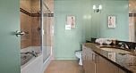 501 1099 Marinaside Crescent