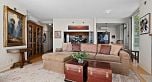 501 1099 Marinaside Crescent