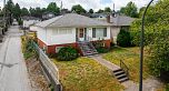 3678 E 25th Avenue