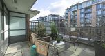 374 2080 W Broadway