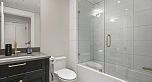 2 1456 W 45th Avenue