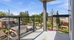302 2268 E Broadway