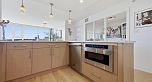 803 455 Beach Crescent