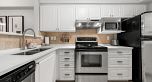 249 2565 W Broadway