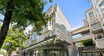 249 2565 W Broadway