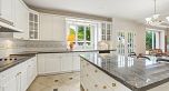 6582 Maple Street