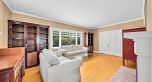 1049 W 33rd Avenue