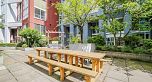 608 933 Seymour Street