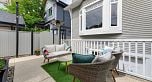 1528 E Pender Street