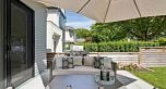 11 E 19th Avenue