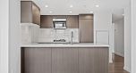 807 8238 Lord Street