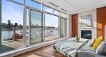 1576 Homer Mews