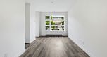 206 5632 Kings Road