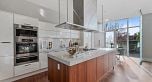 1576 Homer Mews