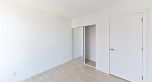 1004 933 E Hastings Street