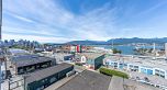 1004 933 E Hastings Street
