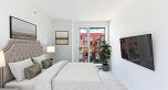 1004 933 E Hastings Street