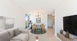 1004 933 E Hastings Street