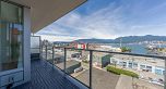 1004 933 E Hastings Street