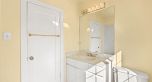 1537 W 40th Avenue