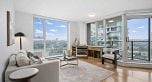 2502 455 Beach Crescent
