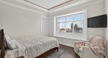 1010 E 55th Avenue