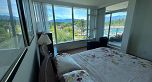 402 1777 Bayshore Drive
