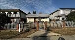 2621 E 8th Avenue