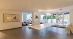1810 188 Keefer Street