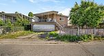 1205 E 49th Avenue
